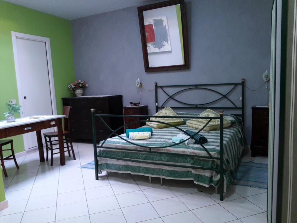 B&B Au Caruggiu Ceriale Luaran gambar